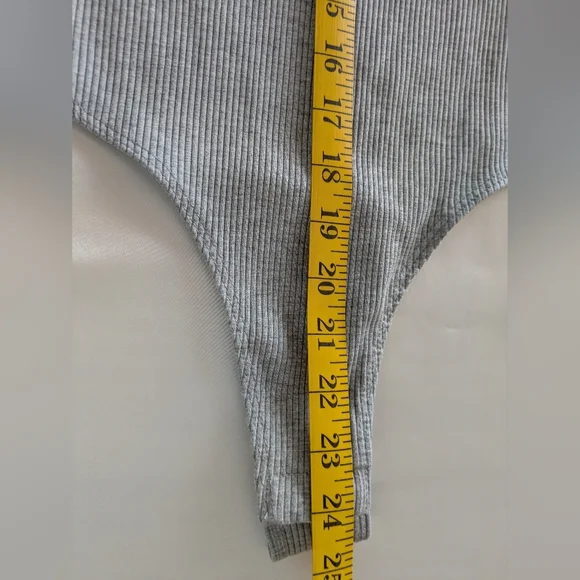 NWT Lulu's Heather Gray Long Sleeve Bodysuit - Picture 7 of 8